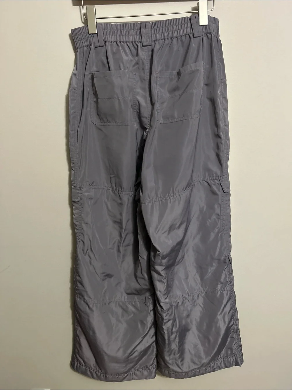 ⭐️ALO Yoga High-Waist Ski-Moto Puffer Pant size M⭐️